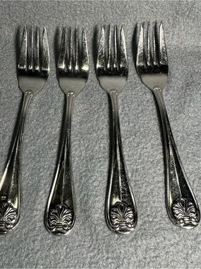 Towle Supreme Cutlery Dessert Forks - Set of 4 Vintage